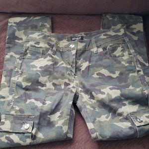 CAMOUFLAGE PANTS